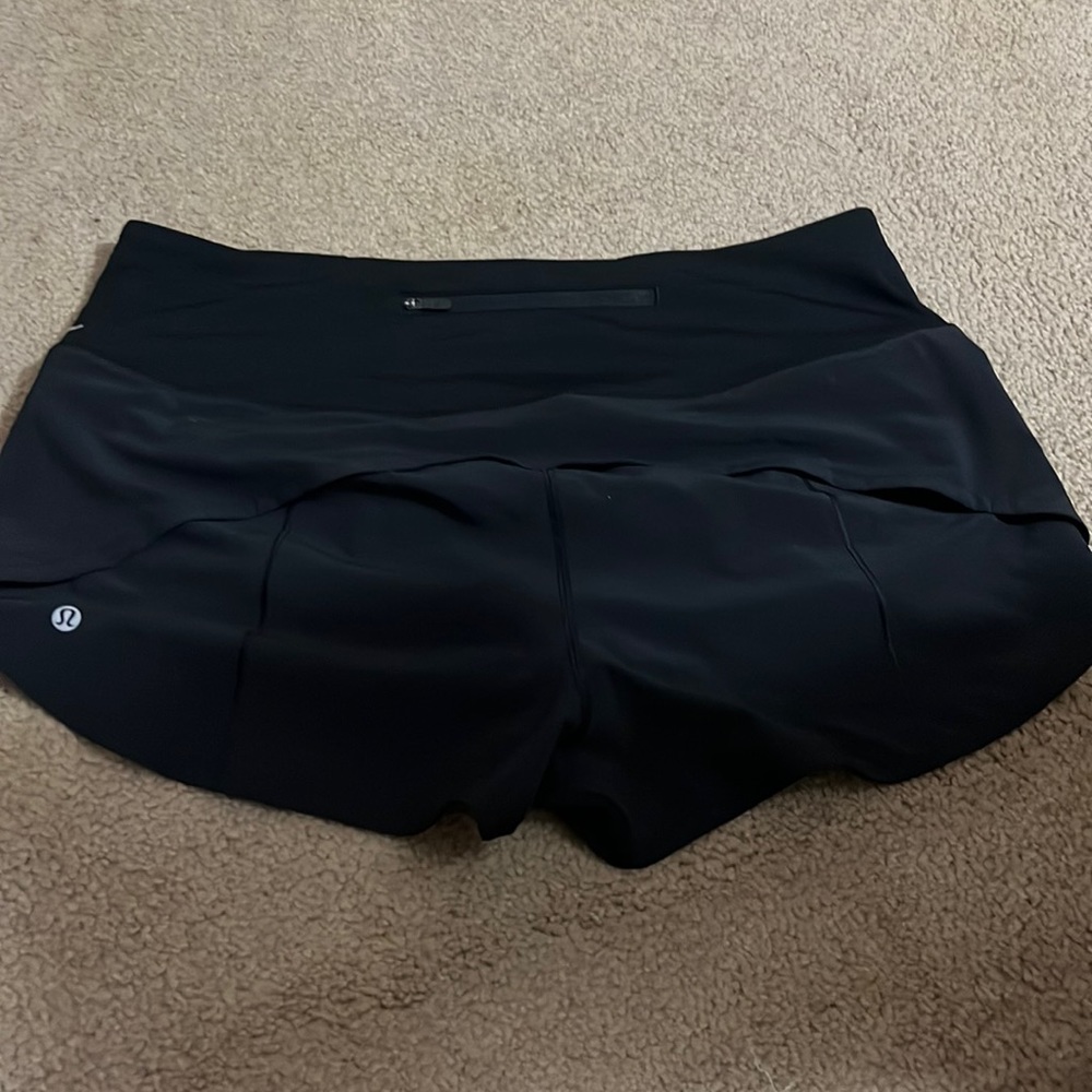 never worn lululemon speed up shorts